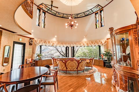 Luxury 350㎡+ 3BR/10pax, 2min Dogo Onsen, View