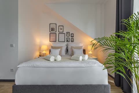 Top performing Airbnb: Apartment for 2 people - studio in Oporów