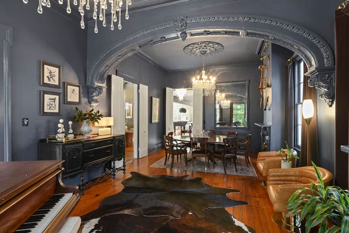 Oasis steps from Magazine Street