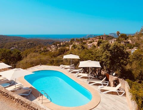 Sa Garrigueta, peace & nature with sea views 10p.