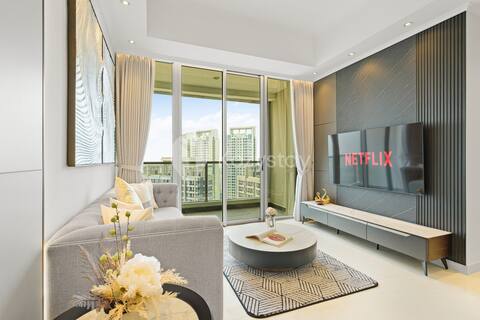 Savoy by Kozystay | 3BR | Next to Mall | Grogol