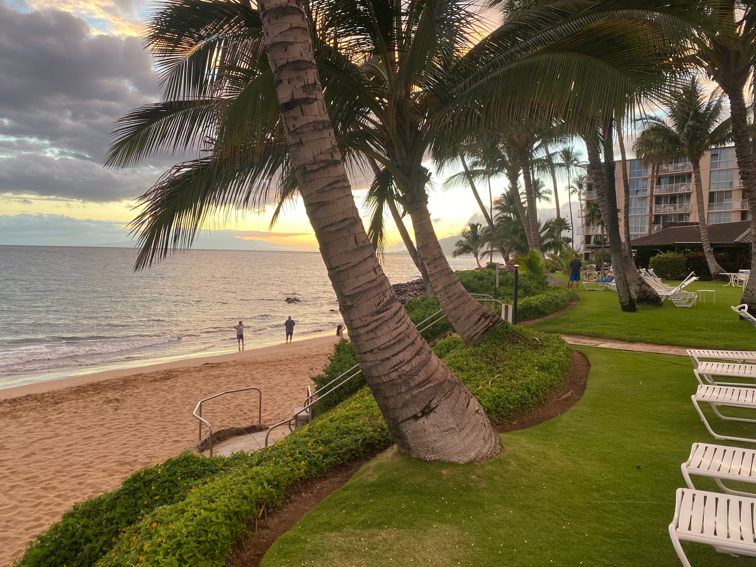 On the beach, South Maui condo - Image 19