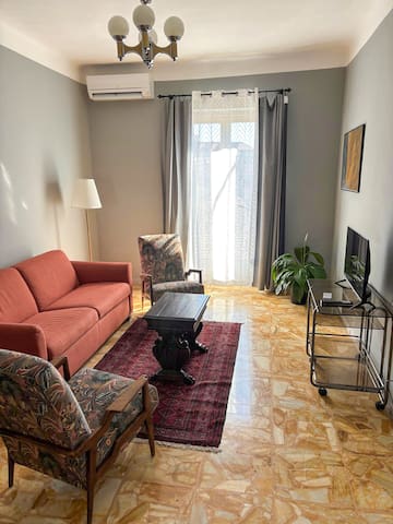 Attico Mugnai – Stylish Penthouse in Rome