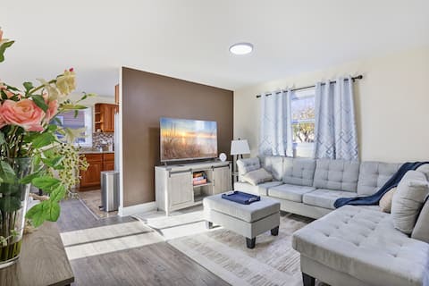 Dash: 4 Bdrms, 2.5 BA