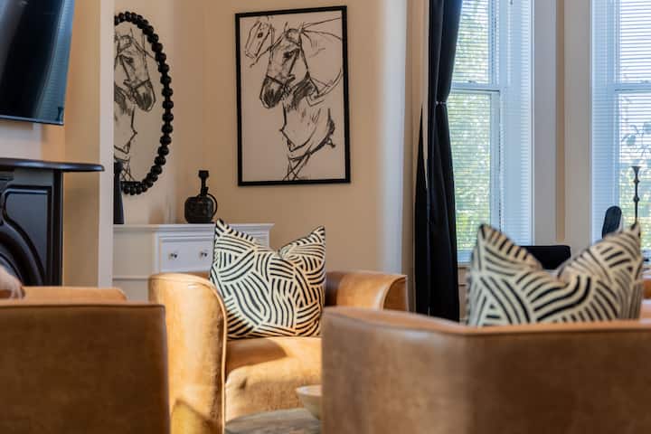 Stylish Downtown Apt In Historic Bldg | Walk2rupp - Lexington, KY