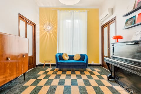 Proprietà Airbnb di successo: A/C + Central 3 bedr apt 5 min CinqueTerre station a La Spezia