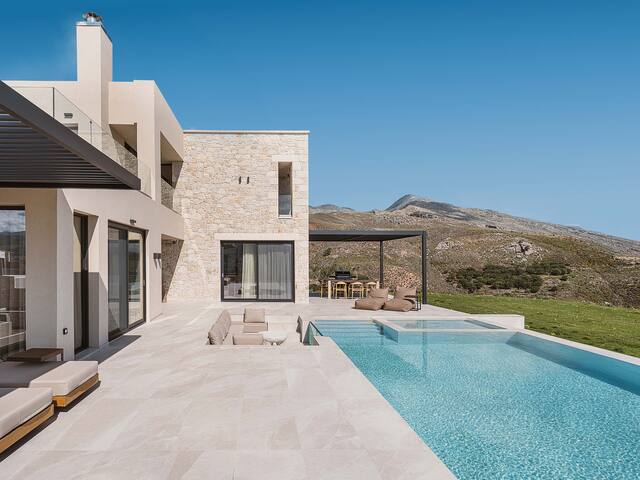 Rastoni Villa I Endless Panoramic seaview! gallery image 2