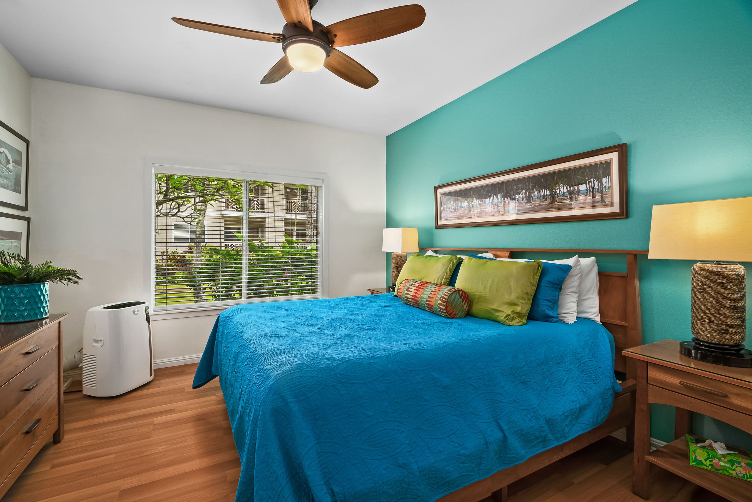 5 Beds Downstairs Corner Unit+AC - Image 3