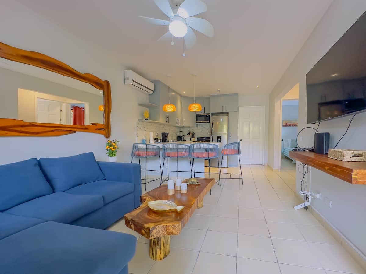Casa Coco Walk beachside condo