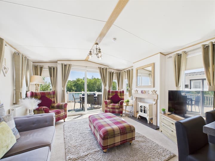 მისაღები სივრცე