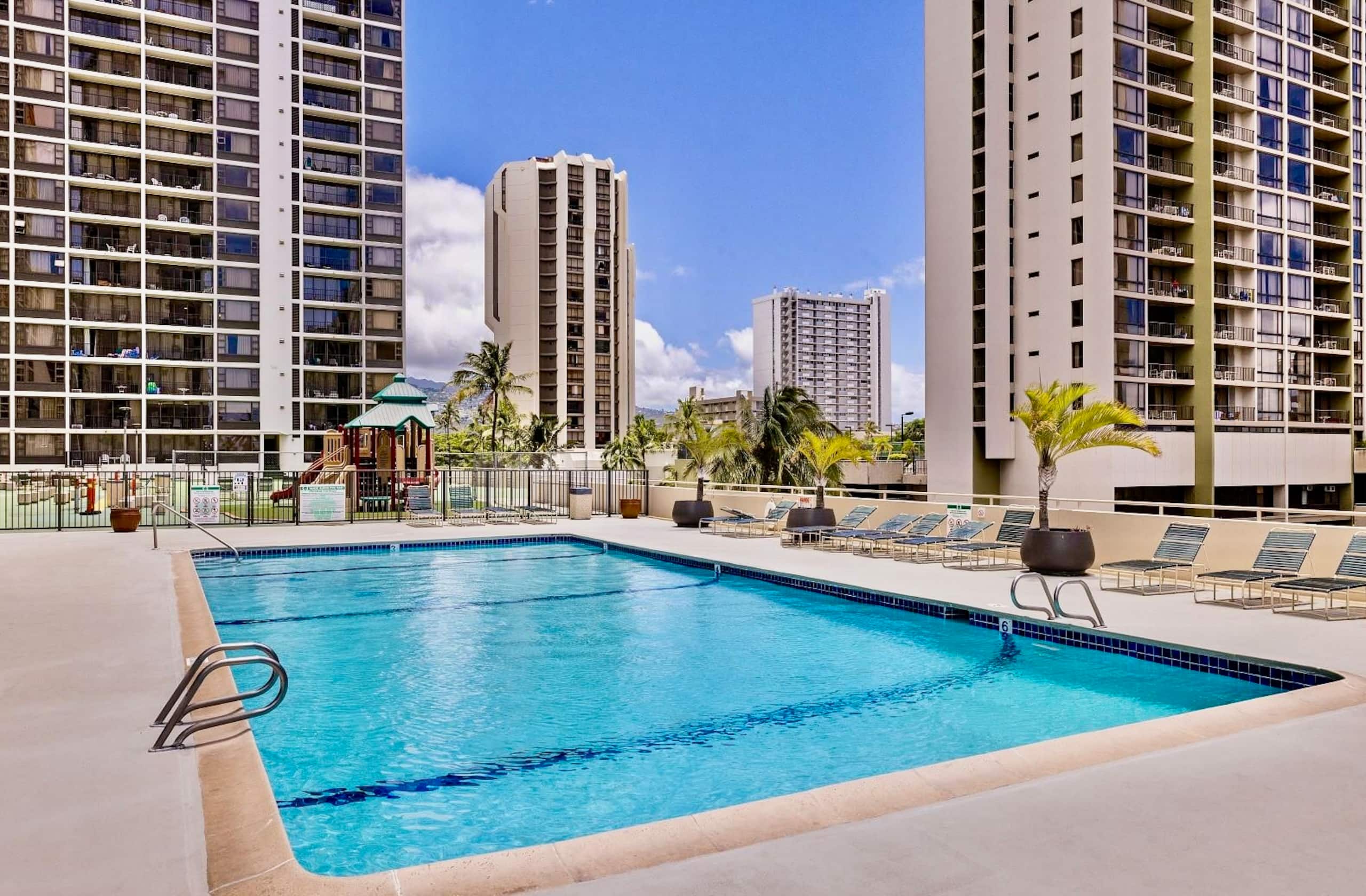 23F-Newly Renovated-Diamond Head View-1BR/Parking~ - Image 51