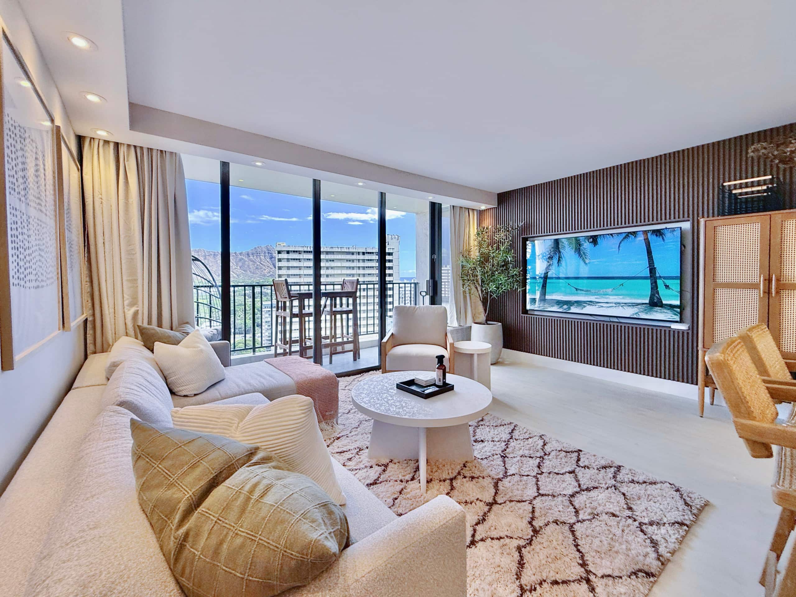 23F-Newly Renovated-Diamond Head View-1BR/Parking~ - Image 8