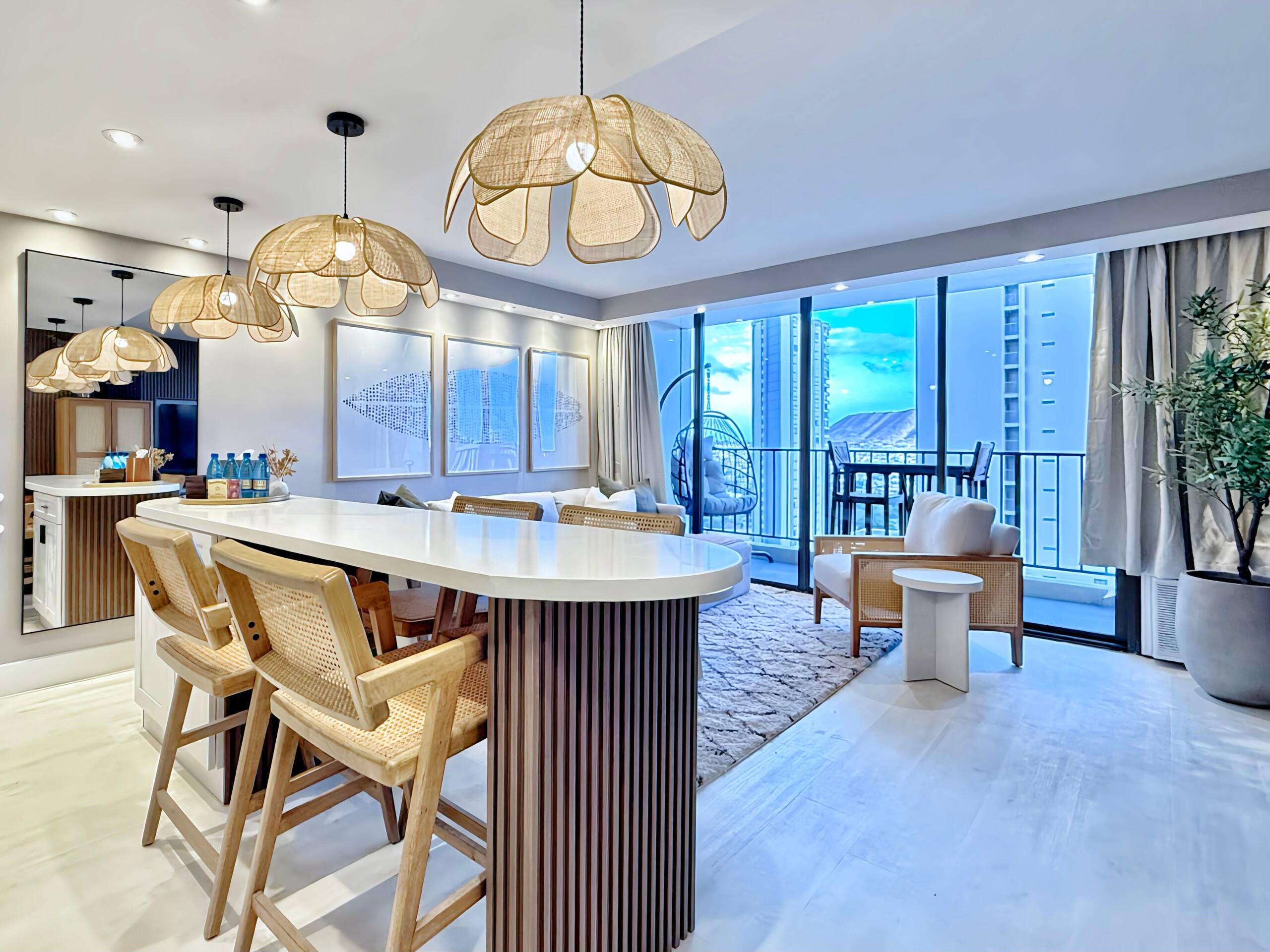 23F-Newly Renovated-Diamond Head View-1BR/Parking~ - Image 18