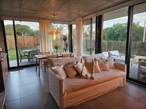 Propiedad de Airbnb exitosa: Exclusive apartment in José Ignacio La Juanita en José Ignacio