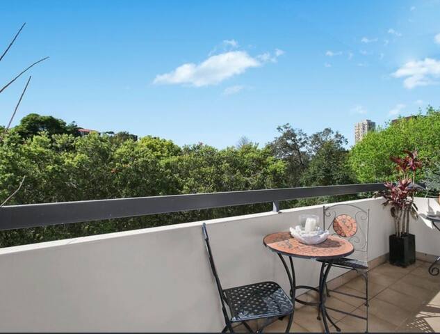 Elevated park view gallery image 2