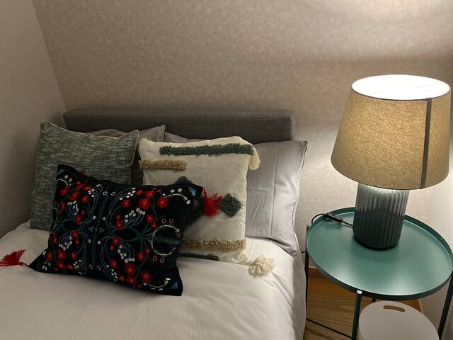 直达羽田机场18分钟，浜松町车站步行5分钟，芝大门车站步行3分钟，三层mini墅 gallery image 2