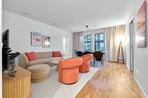 Top performing Airbnb: Pink Patio - Cozy Modern Scandinavian Apartment in Solna