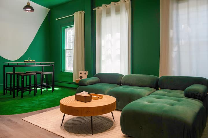 Downtown Garden House\sustainable\netflix4k\2yards - カナダ ハリファックス