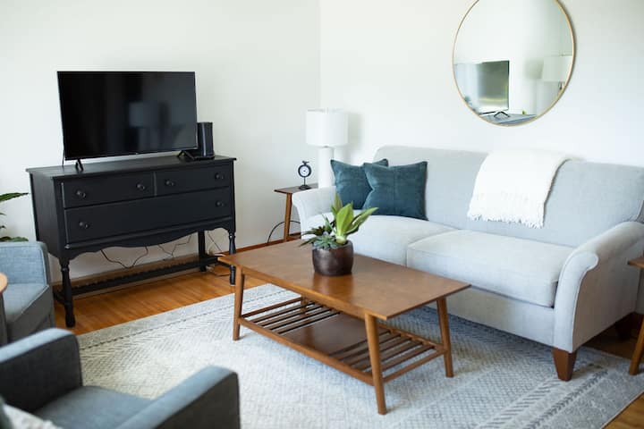 West Quincy House: In Town With Sauna+garage - Houghton, MI
