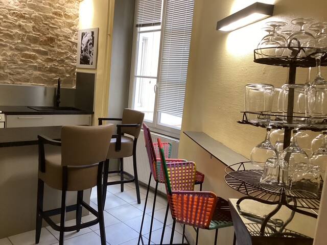 Le Roosevelt, appartement 100m2, dans le 6ème . gallery image 2