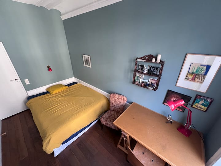 Chambre 2 lit queen size + byro 