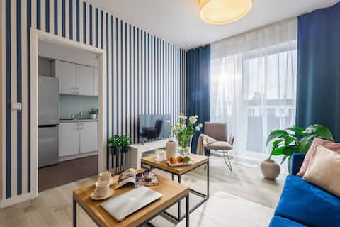 Top Airbnb: One-bedroom apartment near the Main Train Station in Przedmieście Oławskie