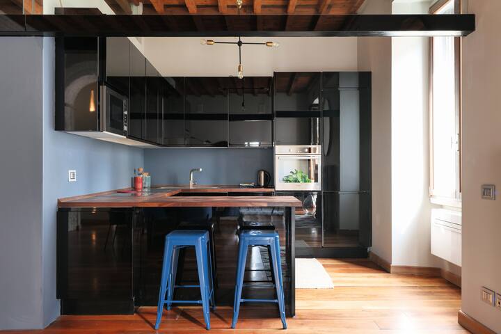 La Foppa Home – Large & Trendy Flat @Moscova/Brera gallery image 5