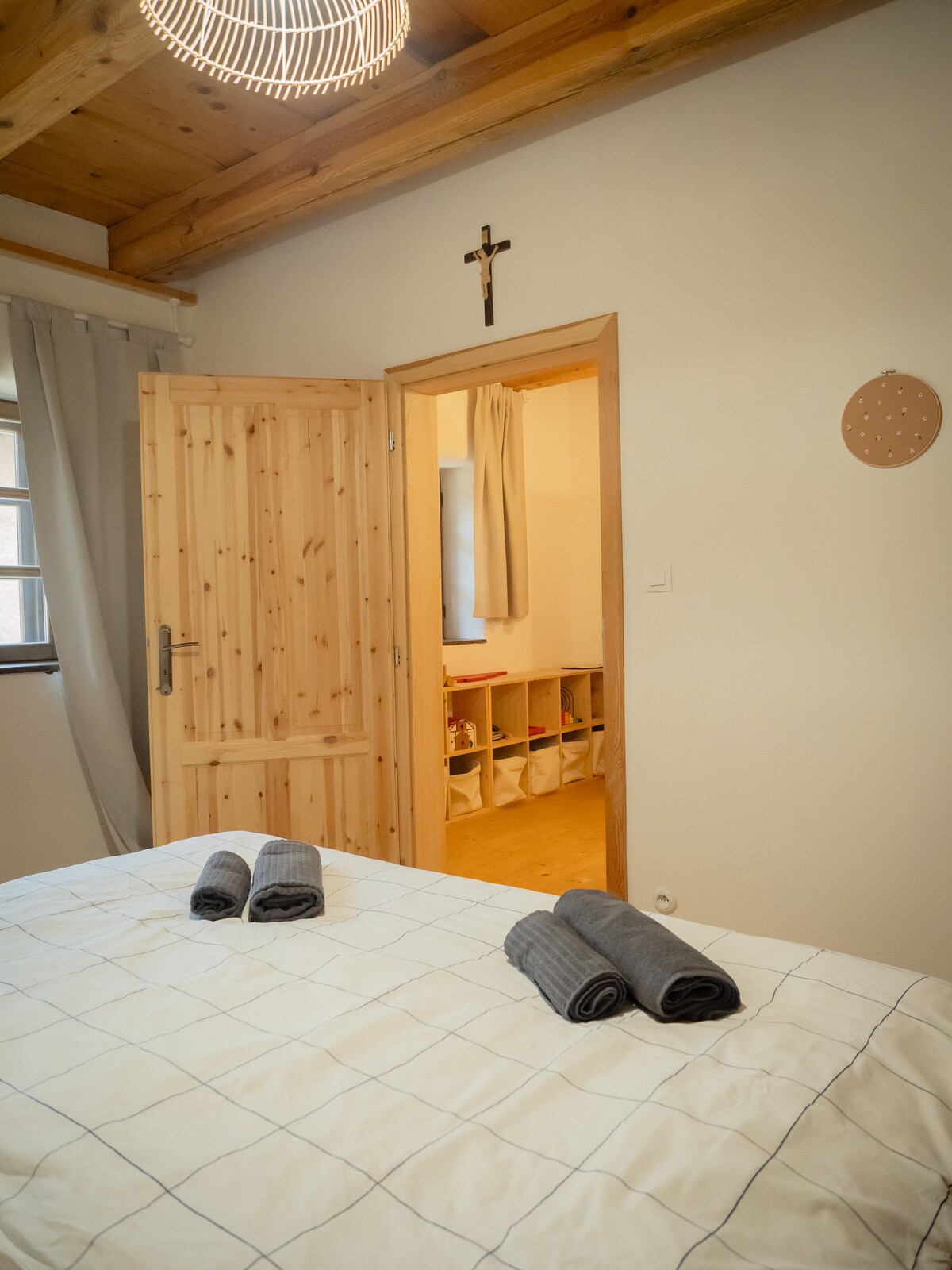 საძინებელი 2