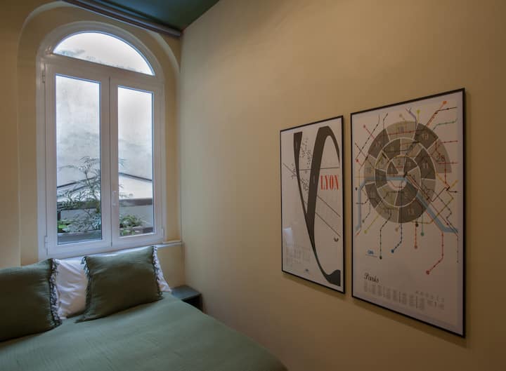 غرفة النوم 2