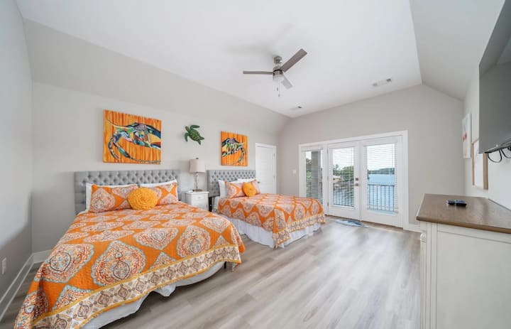 Bedroom 6