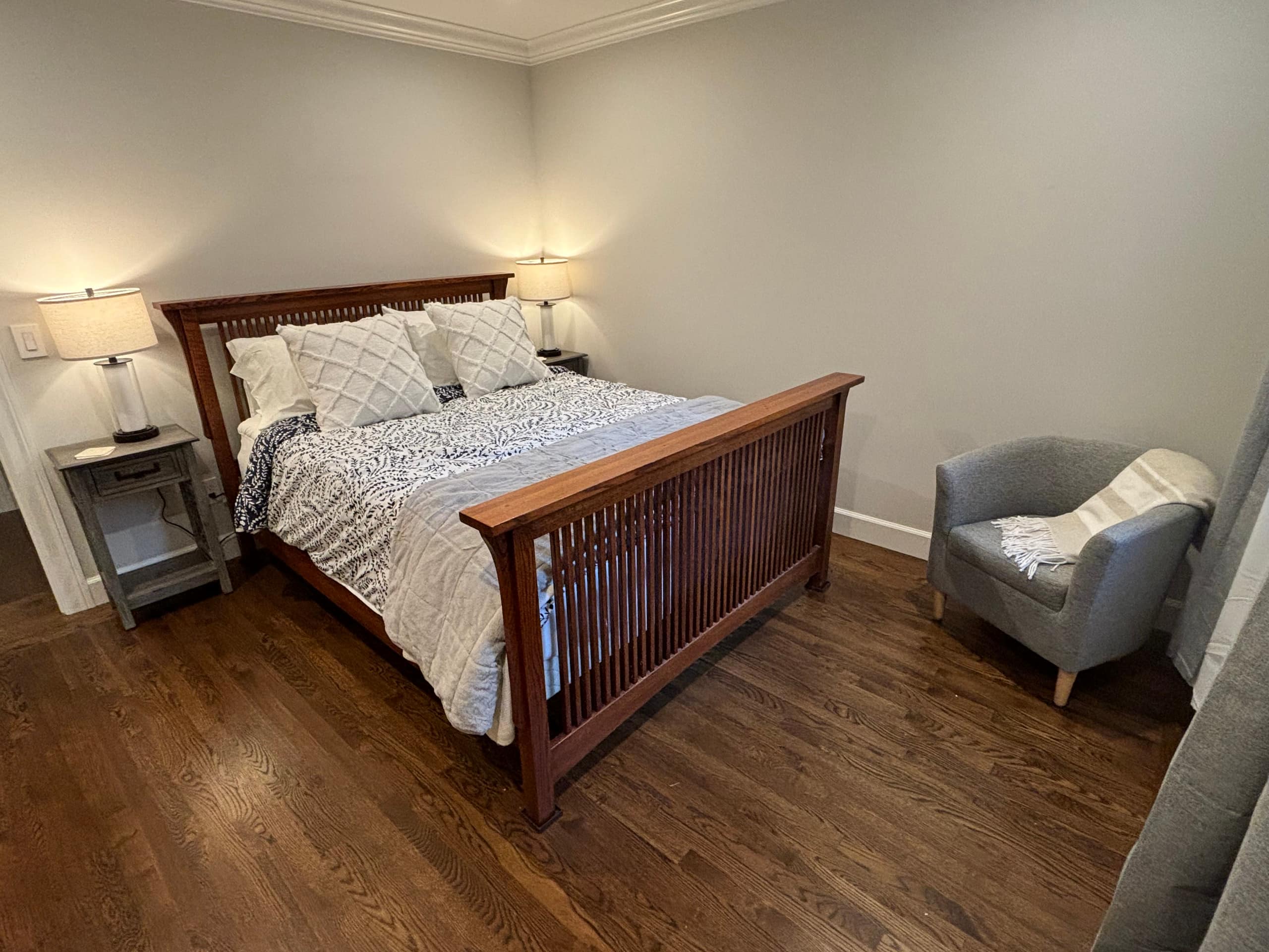 Home in San Francisco · ★4.97 · 1 bedroom · 2 beds · 1 bath - Image 9