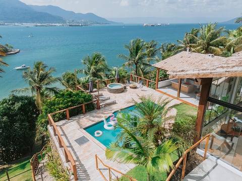 House with cinematic view with Pool and SPA