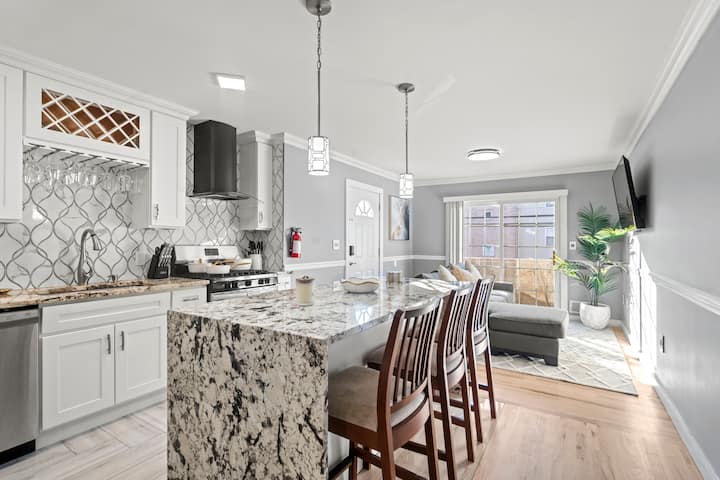 10min From Ewr/cozy 3bd-2bth 40min To Ny. - Elizabeth, NJ