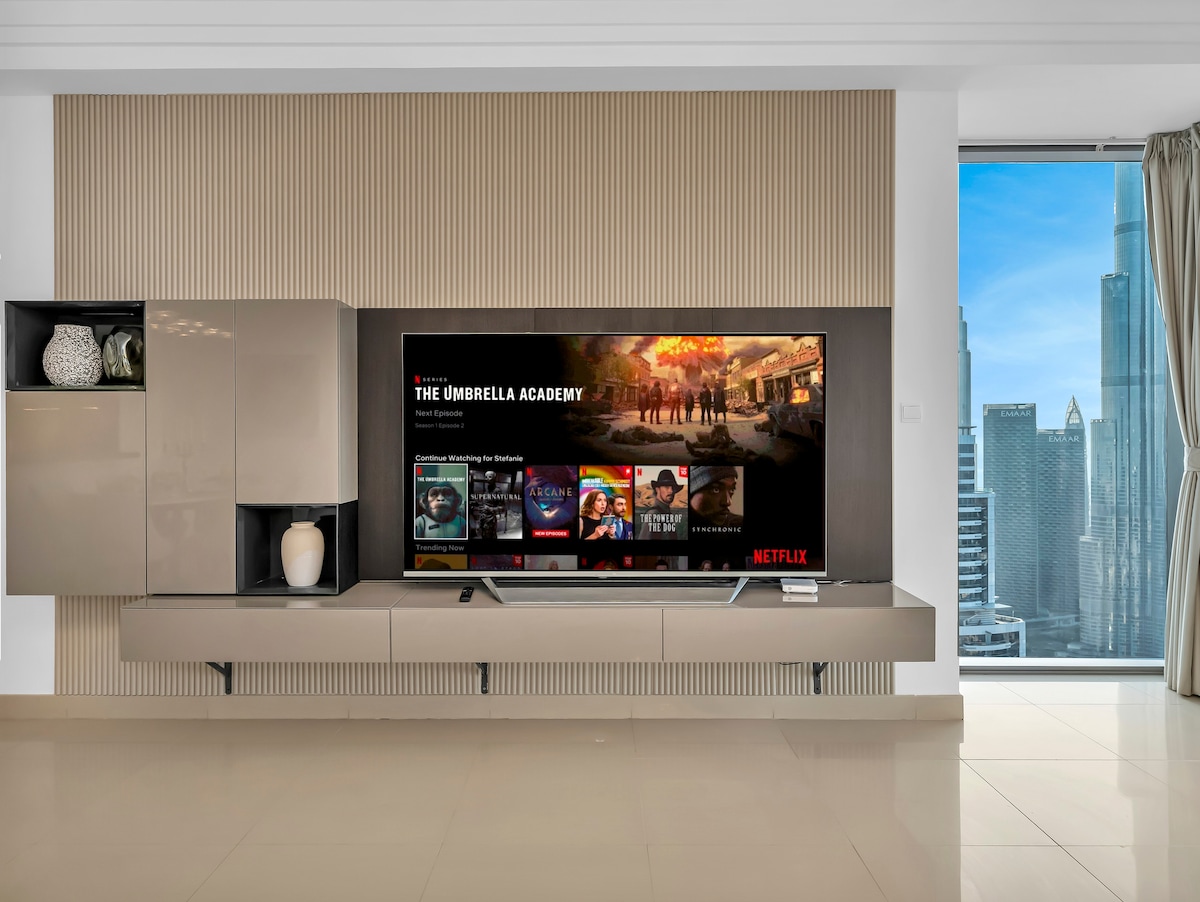 4 Bedroom Furnished Apartment | Boulevard Point 3