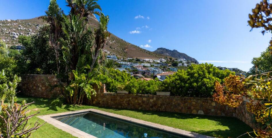 Llandudno Hamptons Style Beach House gallery image 3