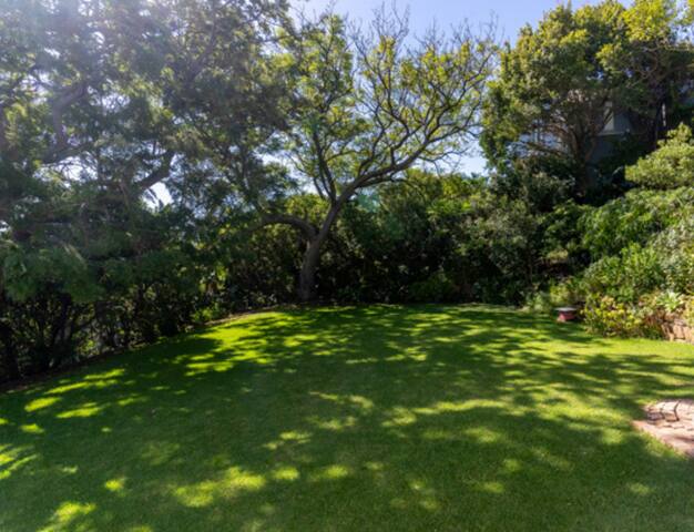 Llandudno Hamptons Style Beach House gallery image 5