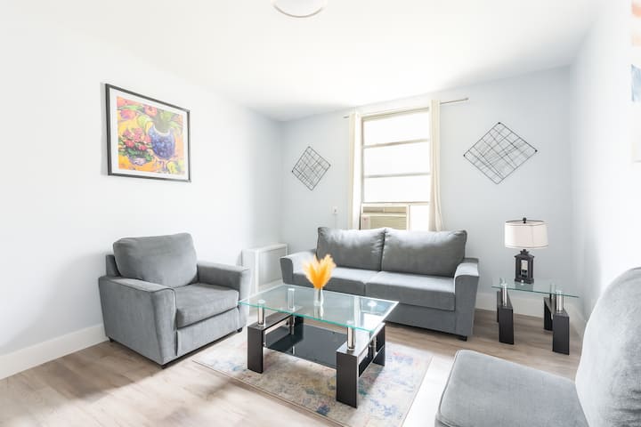 Spacious Modern 3br Apt In Historic Neighborhood - Englewood, NJ