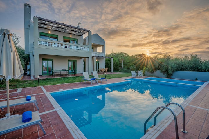 Villa Panorama – With 60m Private Pool