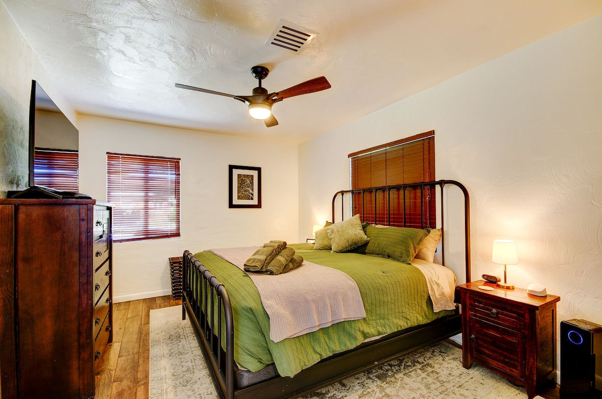 Spacious bedroom with a plush king bed for ultimate comfort. Enjoy entertainment on the flat-screen TV and the convenience of a private ensuite bathroom. Perfect for a relaxing, rejuvenating stay.