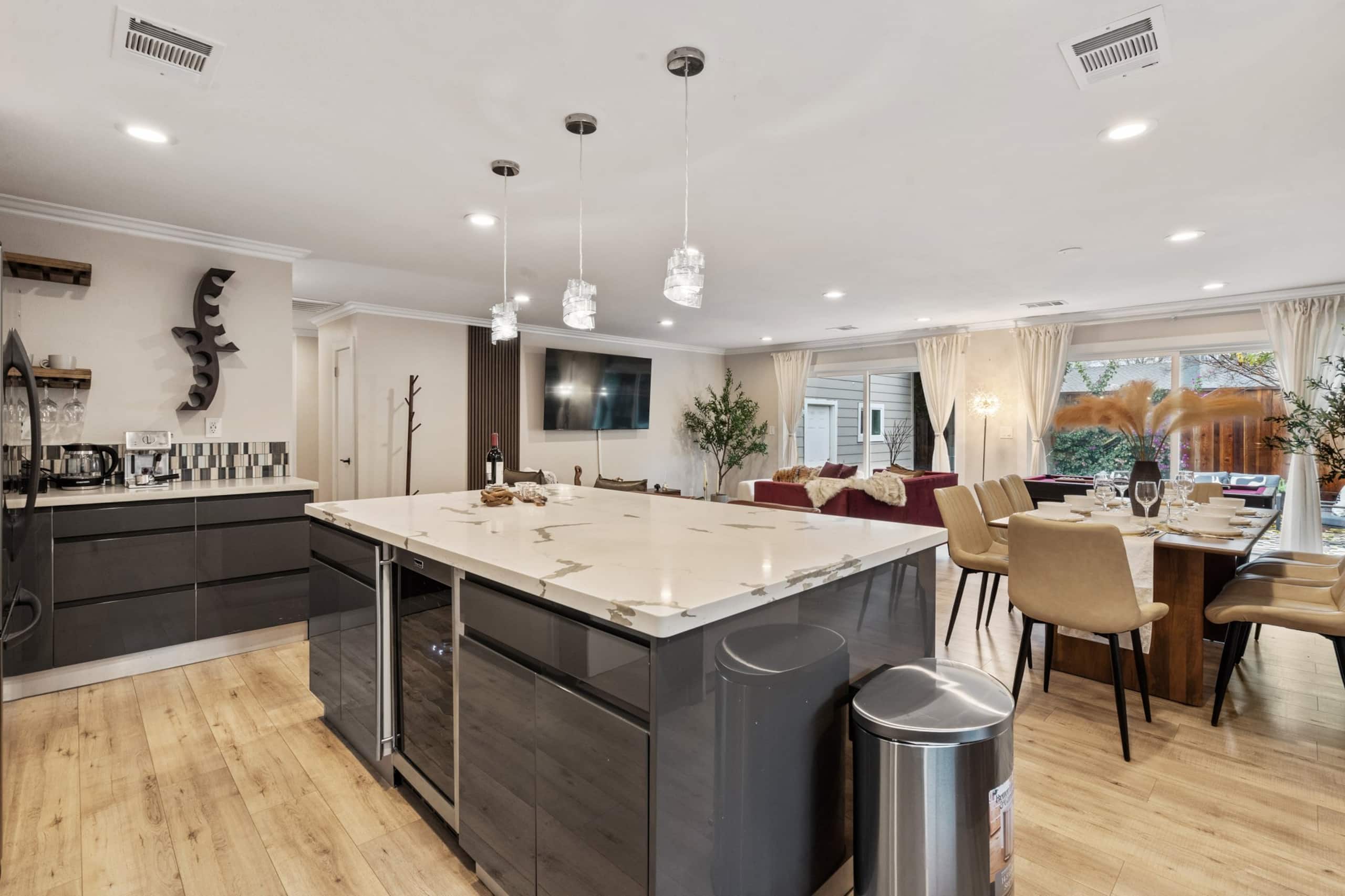 Newly Remodeled 4BR w/ Pool Table, EV Charger - Photo 17