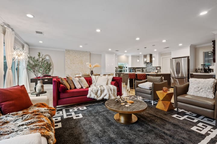 *NewLuxHome!EV !PoolTable!AppleCupertinoCampbellSJ