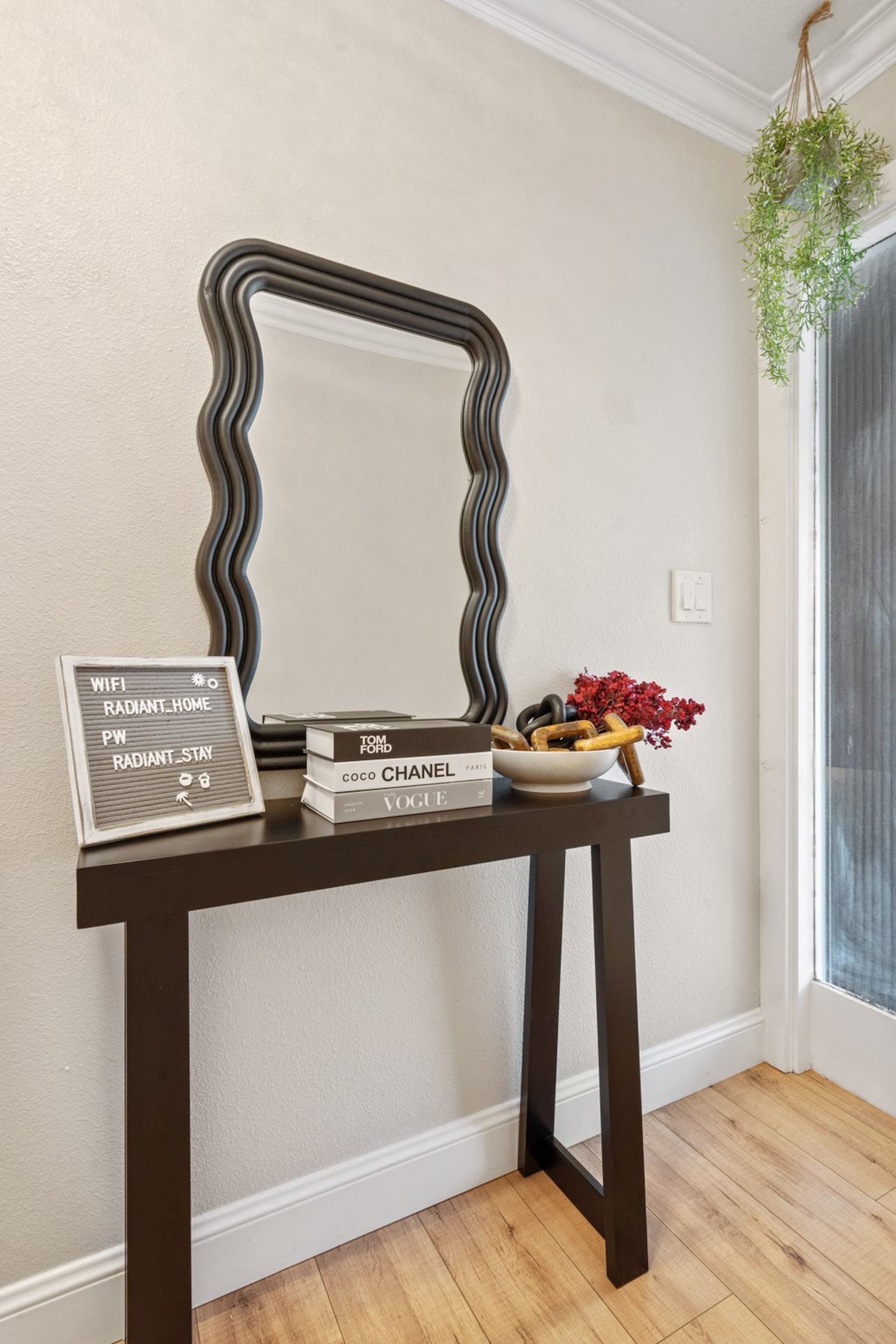 Newly Remodeled 4BR w/ Pool Table, EV Charger - Photo 38