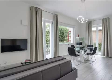 Airbnb con migliori performance: Vittoria apartment with private parking space a Desenzano Del Garda