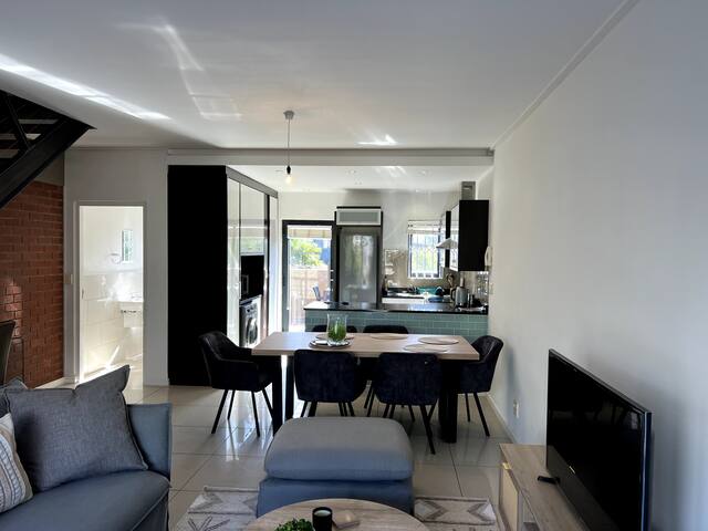 Cape Town – Century City- 2 Bed gallery image 2
