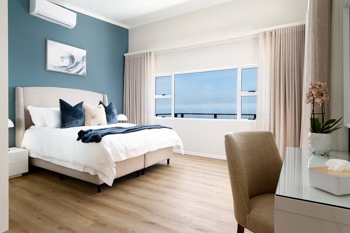 NEW Stunning Haven With Breathtaking Ocean Views gallery image 3