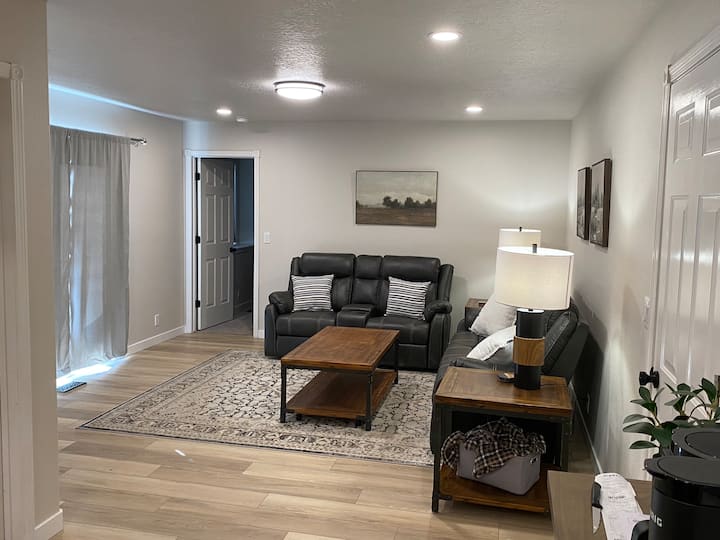 Charming 4-bedroom Home-meridian - Meridian, ID