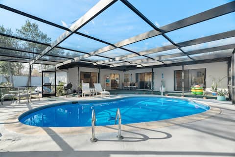 Angelita's Lake Home 3br3ba w/heated pool