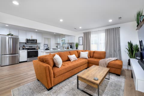 3 bd, 2ba, near ShawAFB, Game Rm