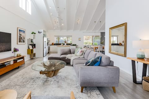 Capewood - Spacious Prevelly Family Retreat