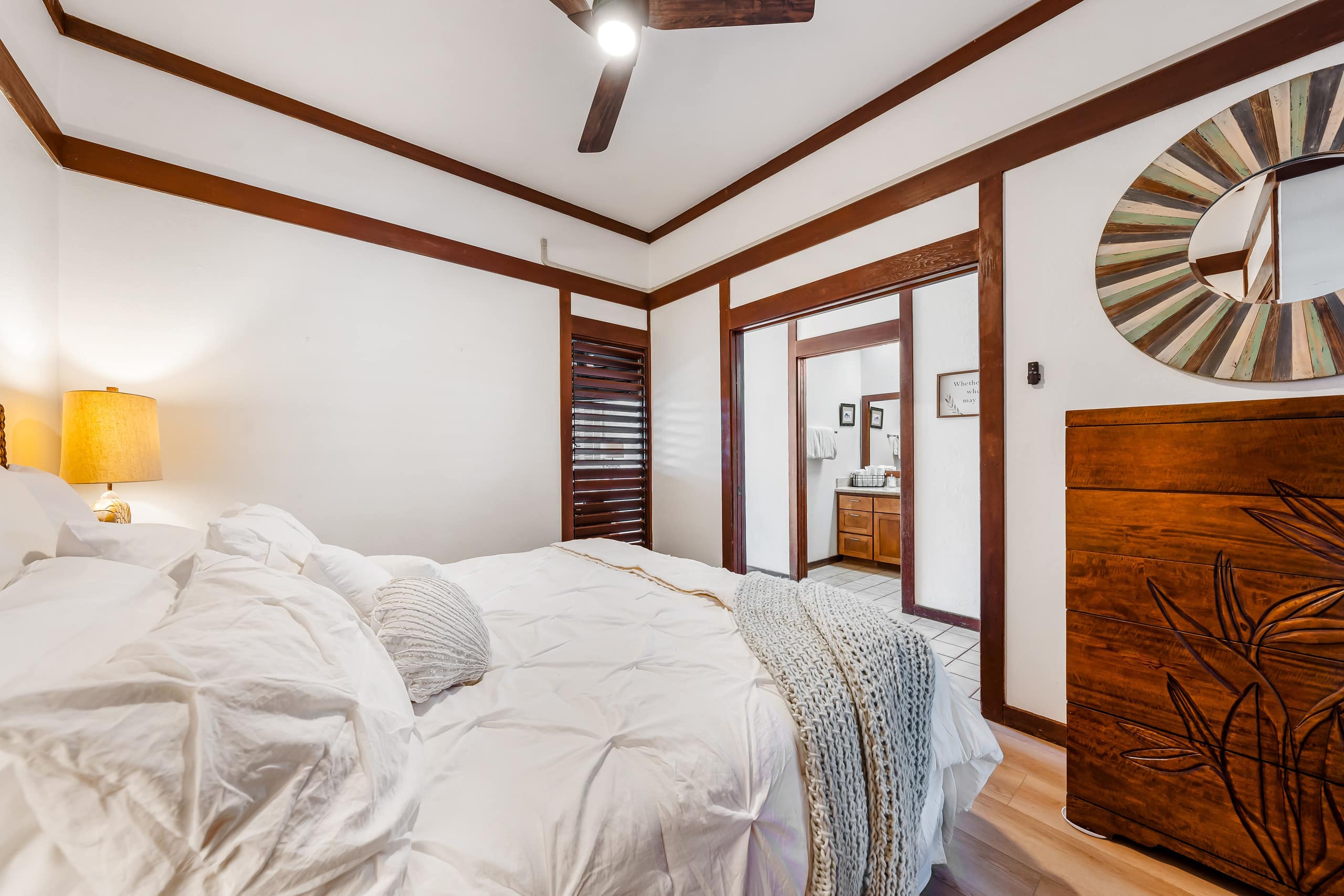 A/C, Gourmet Kitchen, Pool, King Bed, Grnd Flr - Photo 13